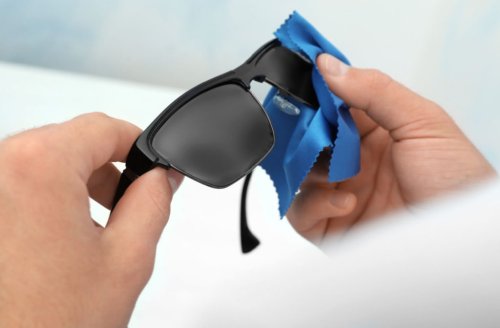 محافظت از عدسی عینک